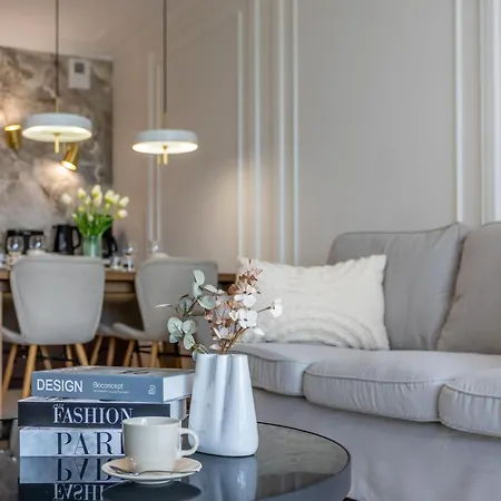 Ruhige Am By Interhome Lägenhet *